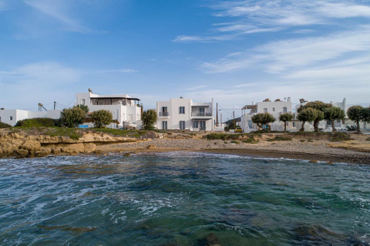 Milos Waves Luxury Apartments 폴로니아 외부 사진