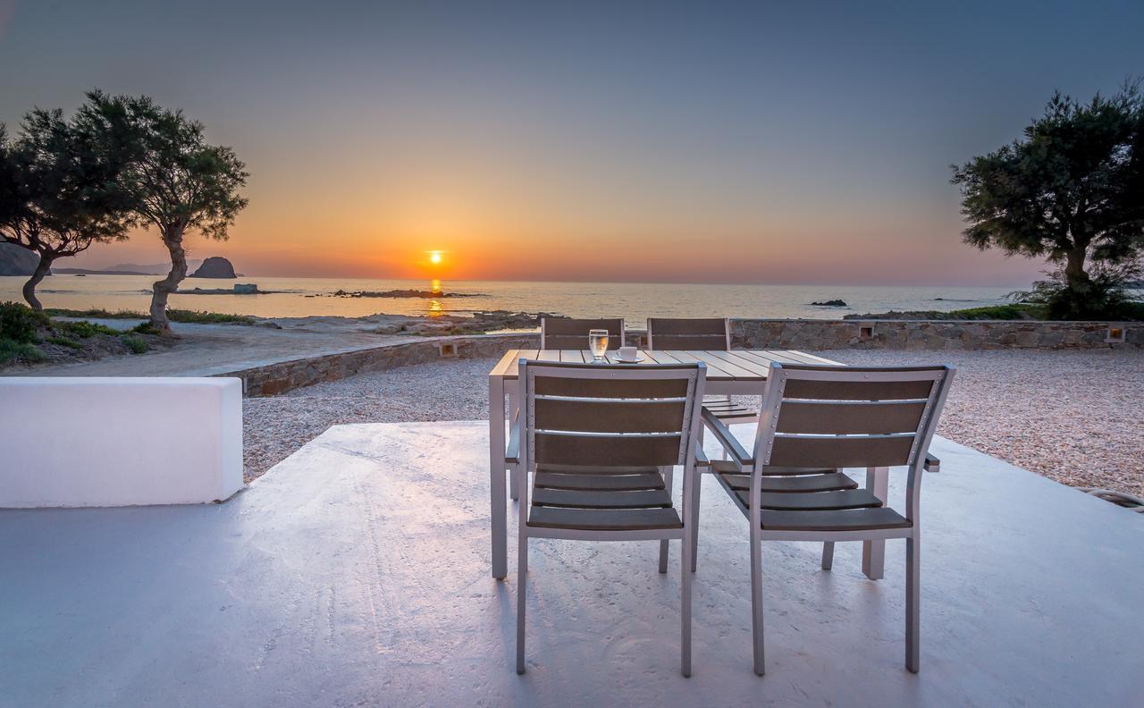 Milos Waves Luxury Apartments 폴로니아 외부 사진