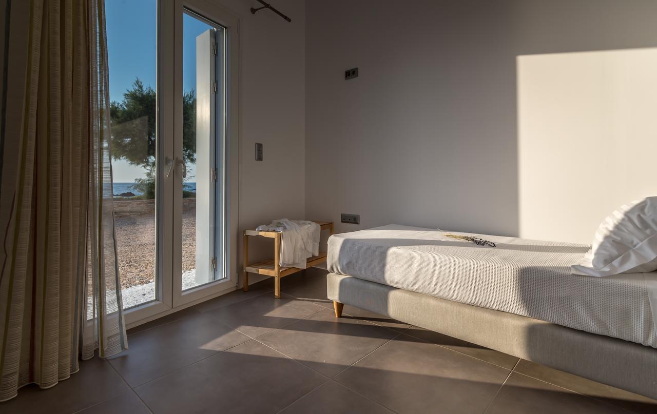 Milos Waves Luxury Apartments 폴로니아 외부 사진