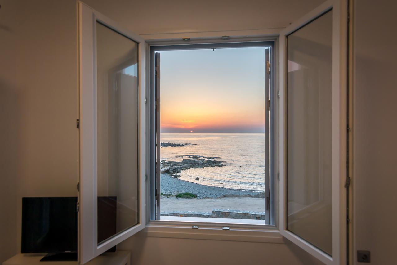 Milos Waves Luxury Apartments 폴로니아 외부 사진